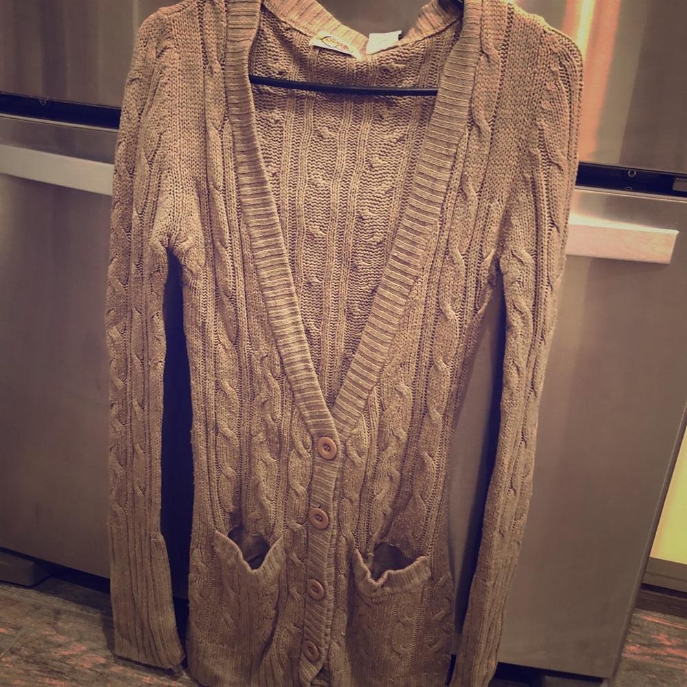 Camel, Long, Cable knit sweater, EUC